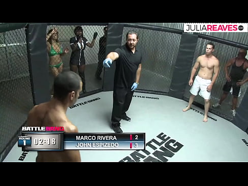 ❤️ Ultimate Fighter akimtosa msichana nambari baada ya pigano ulingoni Ponografia yenye ubora ☑